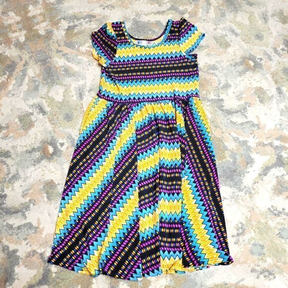 Lularue Circle Spin Dress in Geometric Pattern - Picture 1 of 9